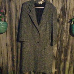 Vintage 80s Hand Tailored 100% Pure Wool Coat